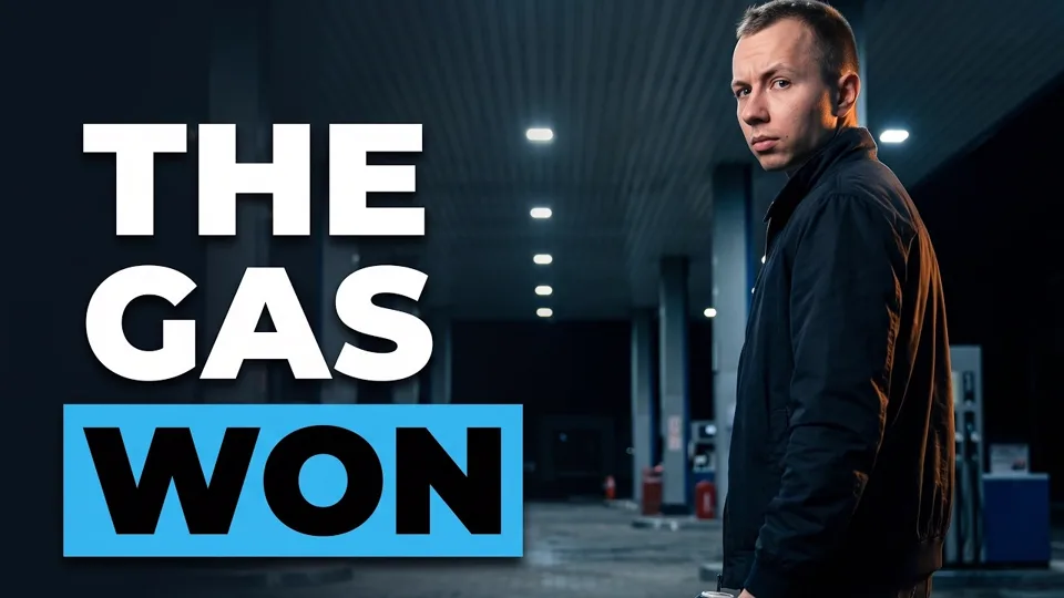 Обложка ролика «The gas won»: ведущий на фоне ночной автозаправки
